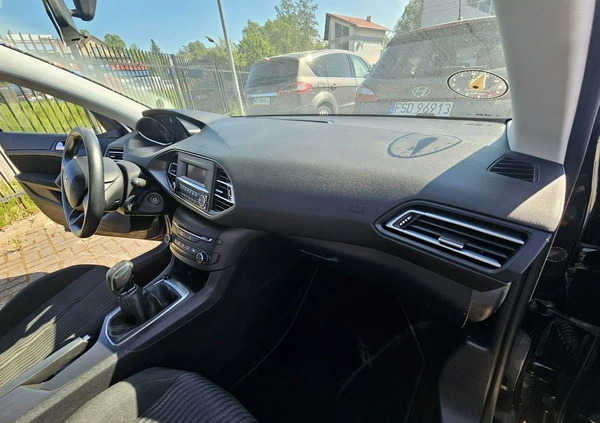 Peugeot 308 cena 32900 przebieg: 78000, rok produkcji 2014 z Olsztyn małe 529